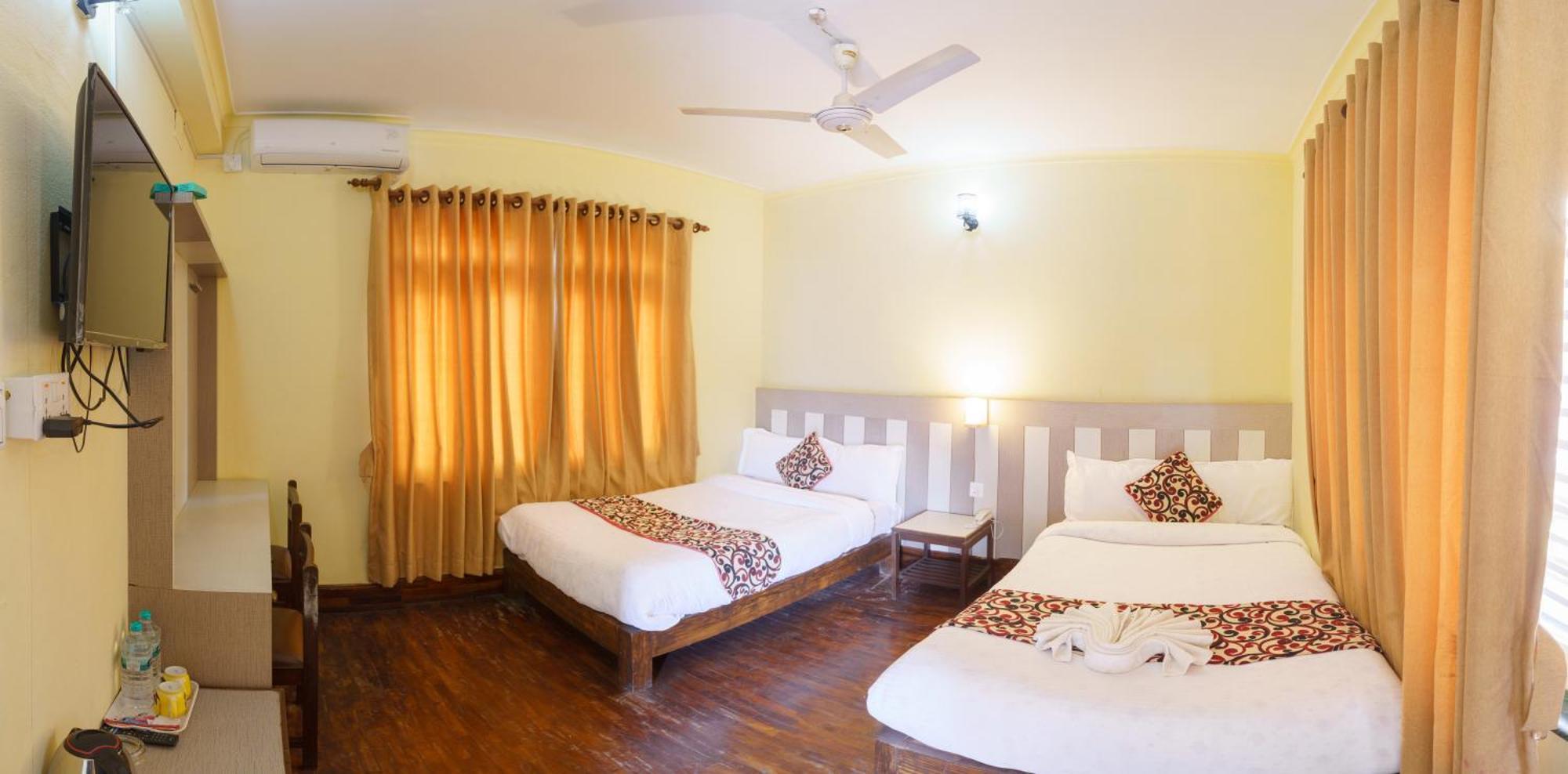 Hotel Angel Pokhara Exterior foto