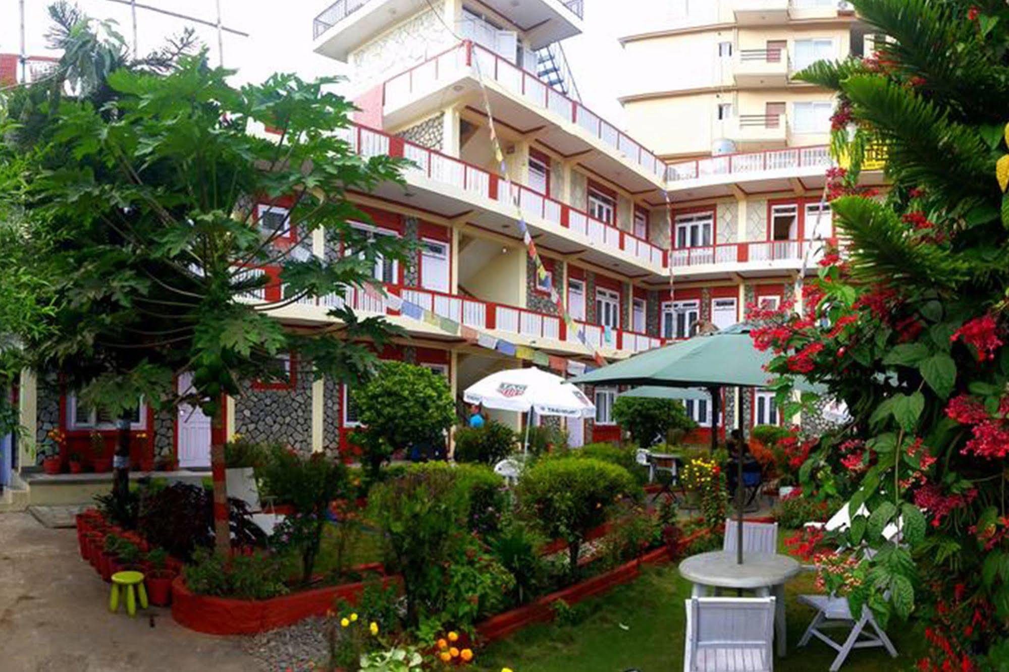 Hotel Angel Pokhara Exterior foto